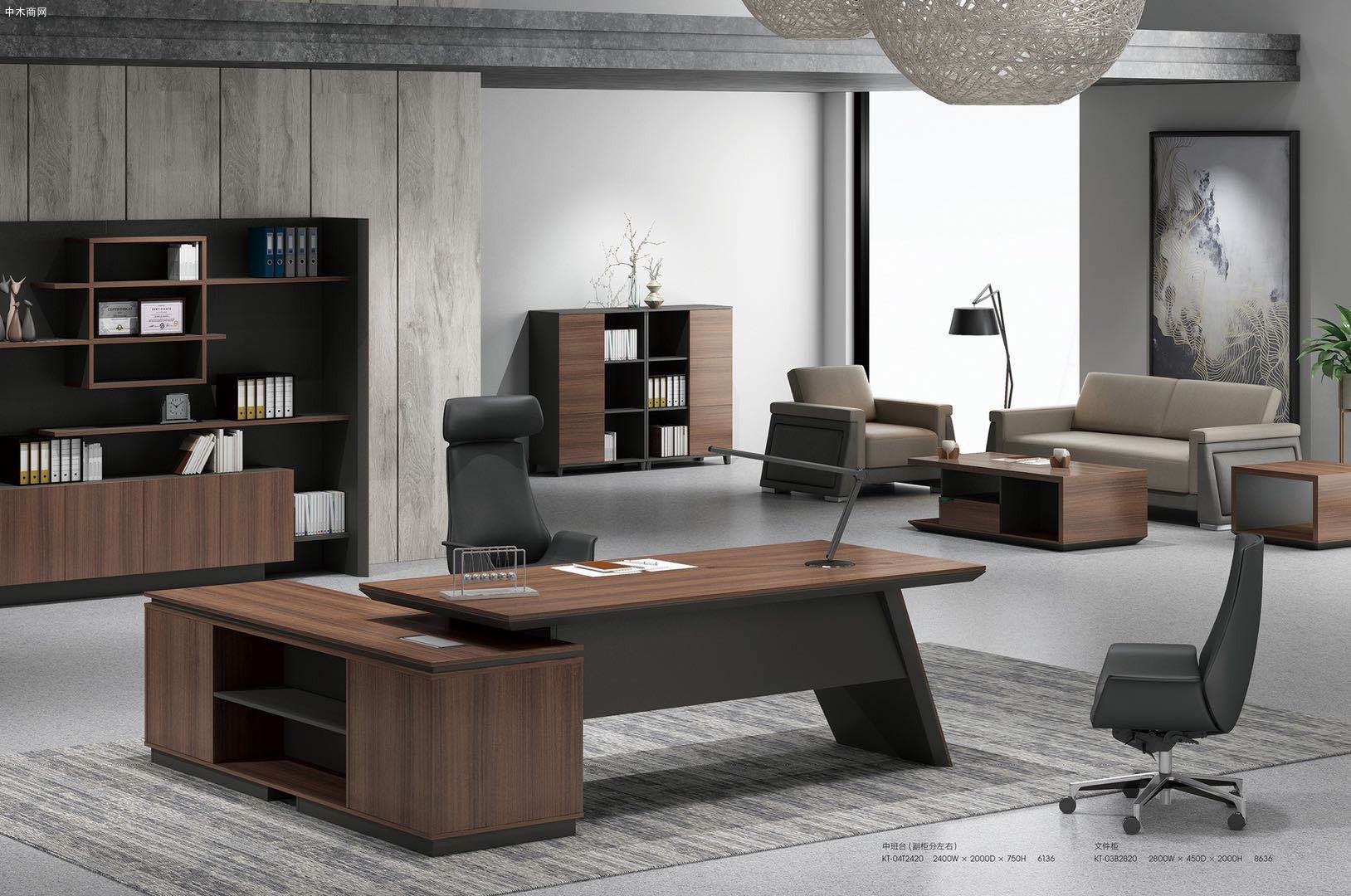 贛州市委書記率團(tuán)赴國機(jī)集團(tuán)洽談鋼木家具產(chǎn)業(yè)合作 共謀區(qū)域產(chǎn)業(yè)升級新篇章